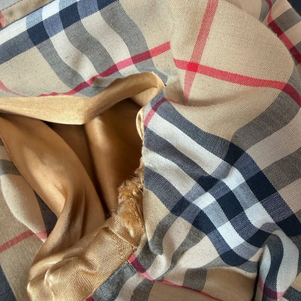 Burberrys' Trench Coat - Picture 4 of 5